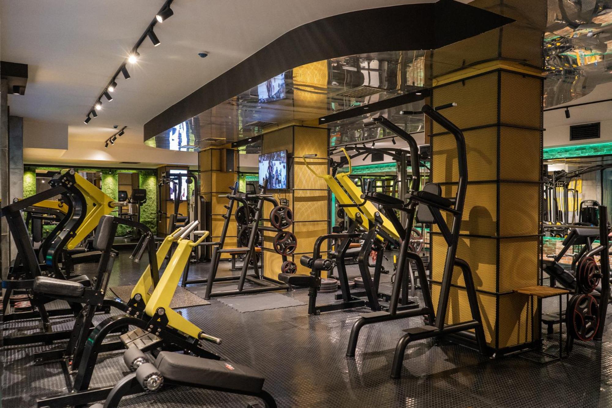 Adeo Hotel Sport & Spa 鲁塞 外观 照片